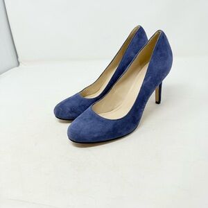 CLEARANCE Marc Fisher Blue Suede Classic Round Toe Heels Size 8‎